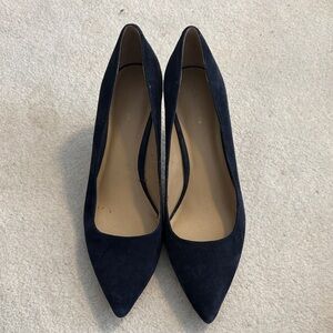 Suede Pumps